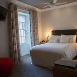The At 5* Brough