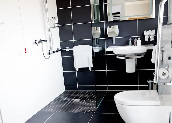 The At Hotel Brough (Cumbria)